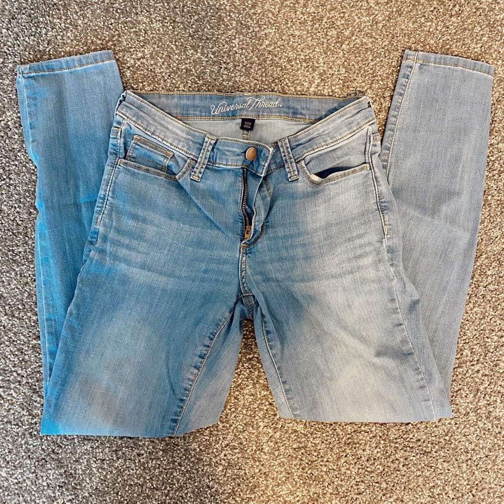 skinny jeans